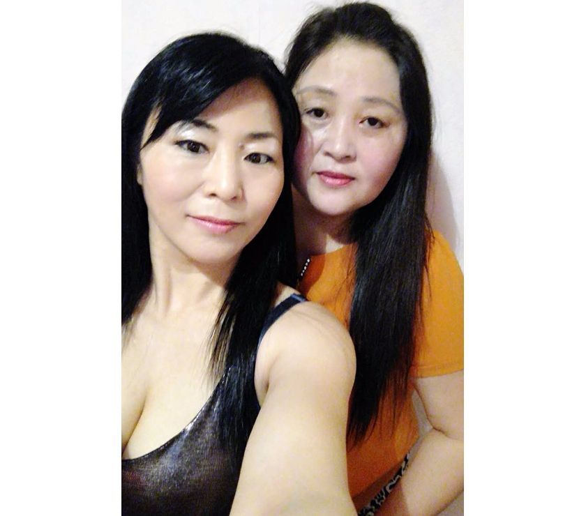 Duo charmante asiatique à Dijon